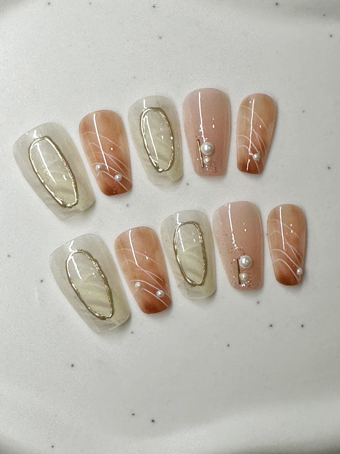 SKU019 - Peach Parfait